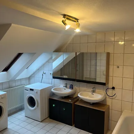 Mikra Homes24 In * Crimmitschau